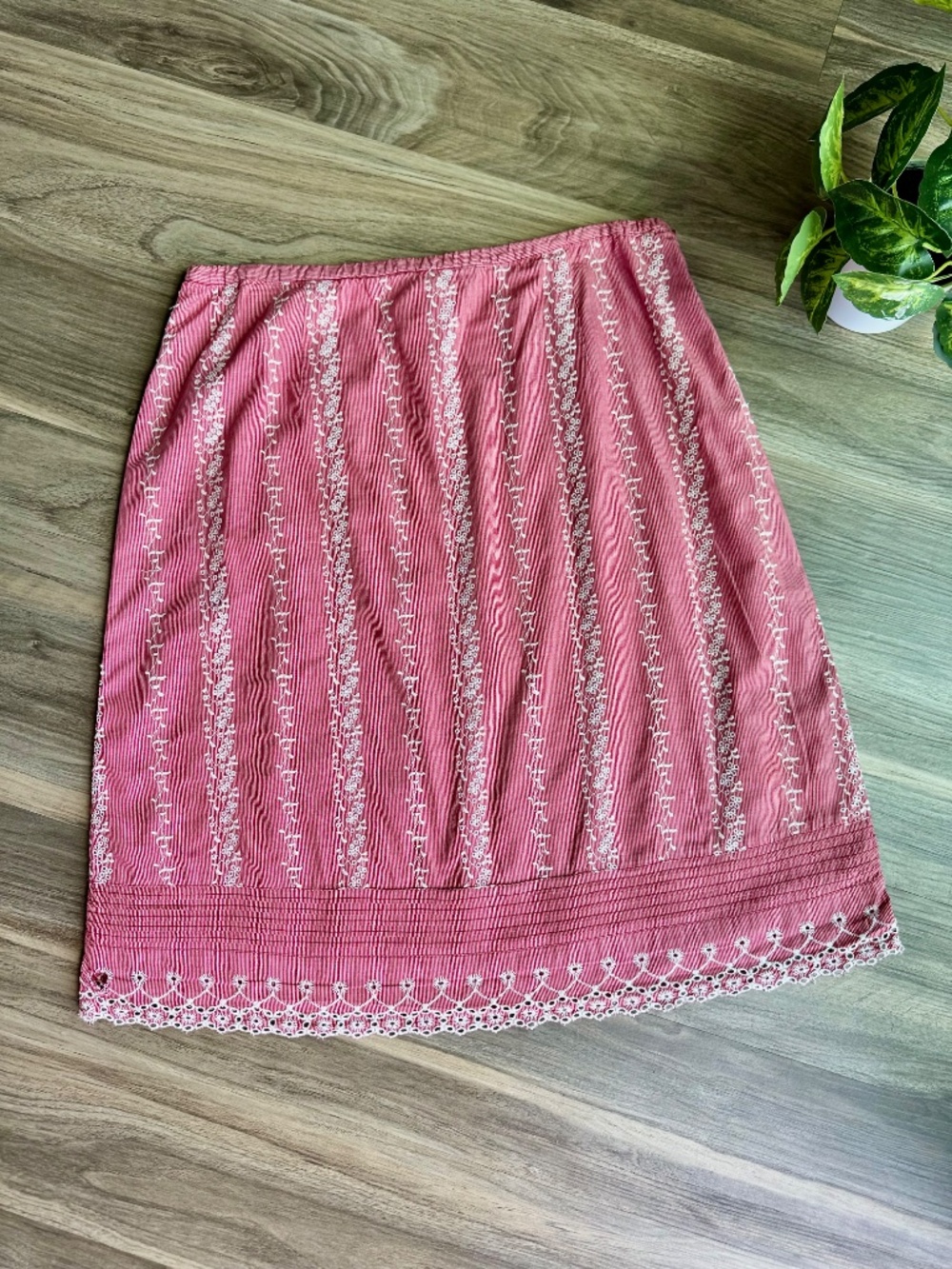 Garnet Hill Embroidered Eyelet Cotton Skirt Pink White Size 12 - Picture 10 of 11